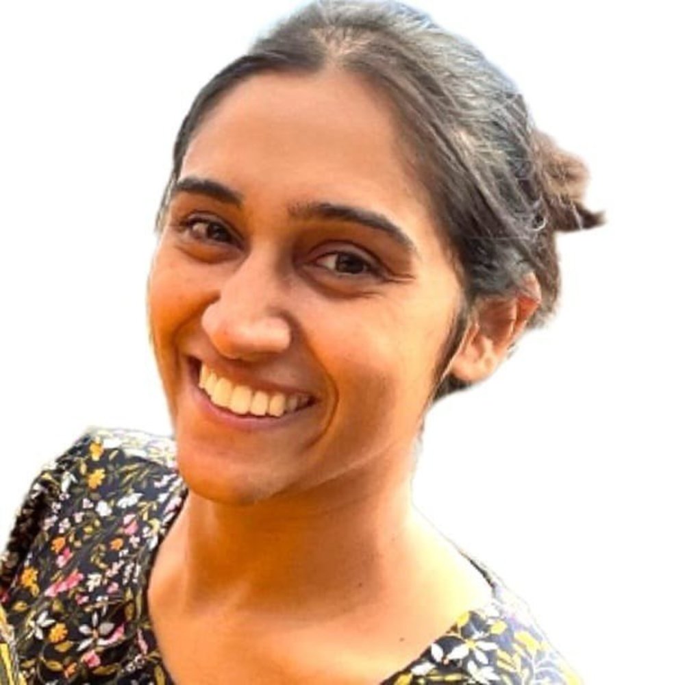 Meet your Posher, Ayesha